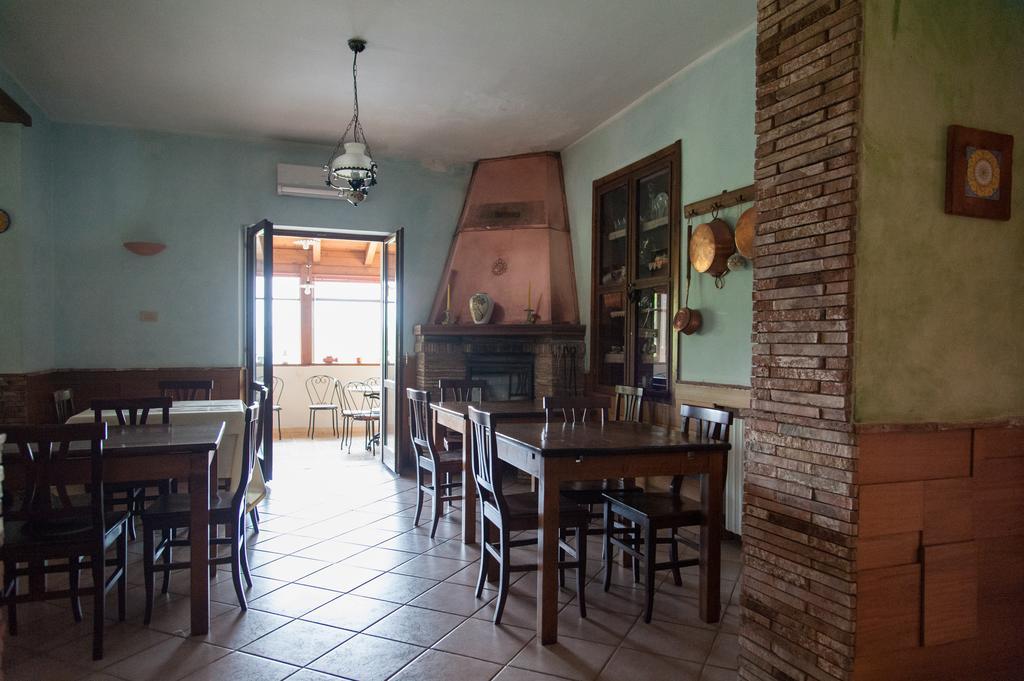 Vila Agriturismo La Solagna Montebello di Bertona Exteriér fotografie