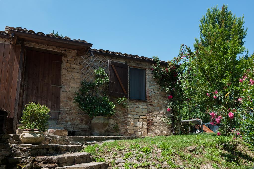 Vila Agriturismo La Solagna Montebello di Bertona Exteriér fotografie
