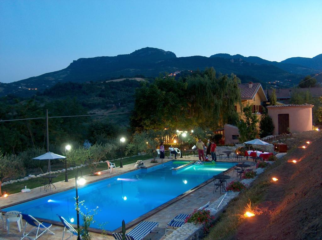 Vila Agriturismo La Solagna Montebello di Bertona Exteriér fotografie